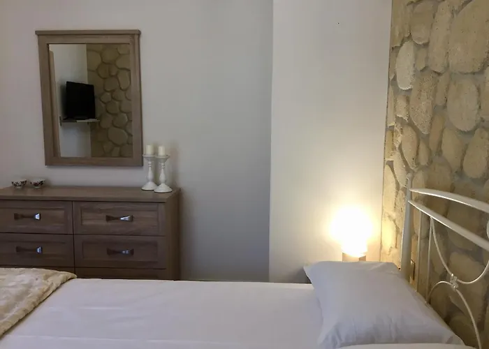 Amfithea House Дом отдыха