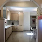 Amfithea House *