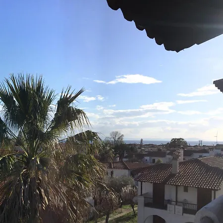 Amfithea House * Siviri