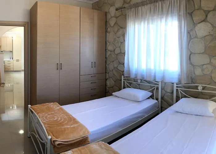 Amfithea House Holiday home Siviri